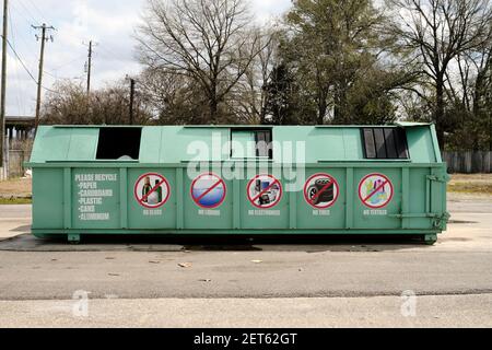 Large recycle bin for recycling plastic, paper and cardboard in Montgomery Alabama, USA. Stock Photo