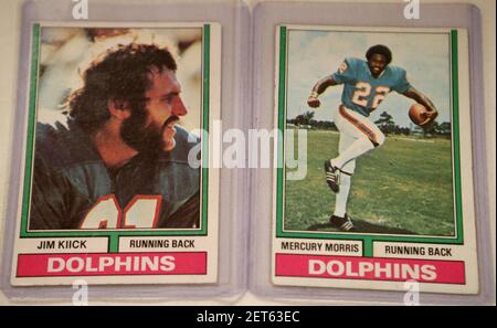 Running back Jim Kiick, of the Miami Dolphins is shown on July 18, 1973.  Location is unknown. (AP Photo/Jim Kerlin Stock Photo - Alamy