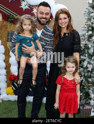 Sailor Stevie Swisher, Nick Swisher, Emerson Jay Swisher, JoAnna Garcia  Swisher 01 25 2020 Sonic