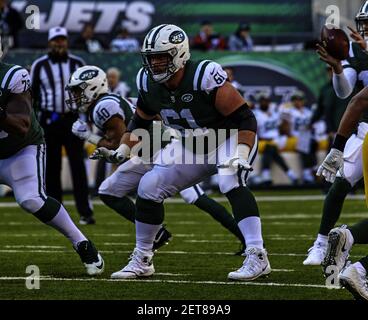 December 23, 2018 - East Rutherford, New Jersey, U.S. - New York Jets  quarterback Sam Darnold (14) passes in the second half during a NFL game  between the Green Bay Packers and