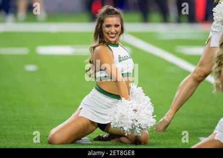 Members of the Baylor dance team perform during an NCAA college ...