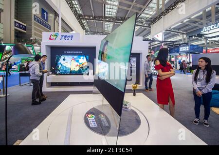 largest lcd panel manufacturers in stock