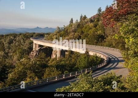 Linn Cove Viaduct in summer, Blue Ridge Parkway, Appalachian Mountains, North Carolina, United States Stock Photo