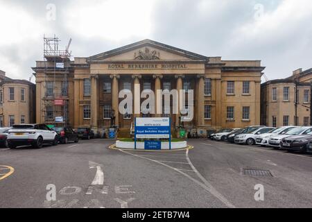 The impressive entrance to the North Block of The Royal Berkshire Hospital at Reading UK Stock Photo