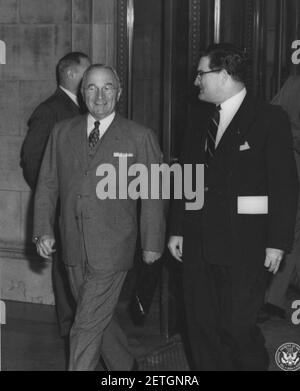 Photograph of President Harry S. Truman with Hon. Jess Larson, Administrator General Services Administration (GSA), Arriving at the National Archives for Unveiling Ceremony Stock Photo