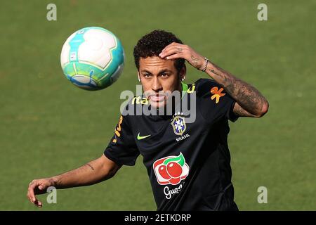 170322) -- SAO PAULO, March 22, 2017 (Xinhua) -- Player Neymar