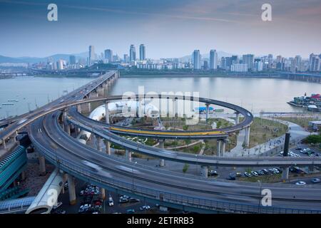 Korea, Seoul, Tukseom, Traffic on Cheongdam On-Ramp and Cheongdam bridge Stock Photo