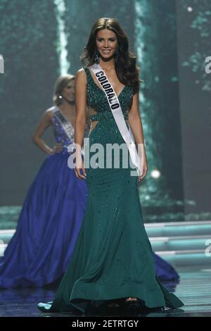 Miss Colorado USA, Sabrina Janssen and Miss California USA, India