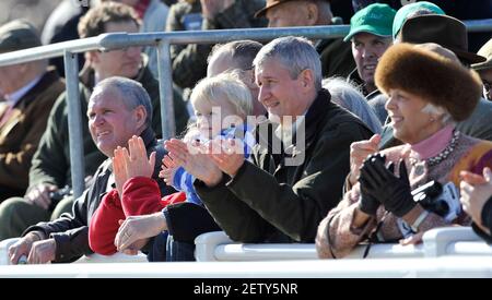 2010 CHELTENHAM FESTIVAL. 1st DAY 16/3/10.  PICTURE DAVID ASHDOWN Stock Photo