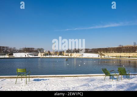 France, Paris, the Tuileries garden under the snow Stock Photo