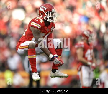 East Rutherford, New Jersey, USA. 3rd Dec, 2017. Kansas City Chiefs  cornerback Darrelle Revis (24) looks on during the NFL game between the Kansas  City Chiefs and the New York Jets at