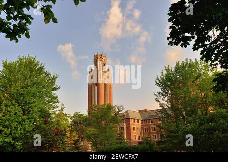 Chicago, Illinois, USA. Saieh Hall for Economics on the campus of the University of Chicago. Stock Photo