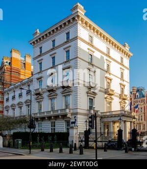 Embassy of the French Republic (France), 58 Knightsbridge, London; designed by Thomas Cubitt in the 1840s Stock Photo