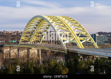 Daniel Carter Beard 'Big Mac' Bridge in Cincinnati Stock Photo