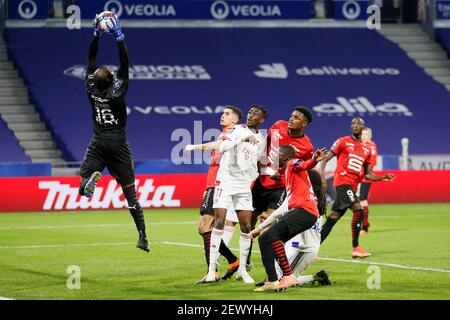 Stade Rennais FC goalkeeper Alfred Gomis in action during the Ligue 1 Olympique Lyon vs Stade Rennais FC football match at Groupama Stadium in Lyon, France on March 3, 2021. Photo by Emmanuel Foudrot/ABACAPRESS.COM Stock Photo