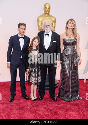 Actress Laura Dern and her father Bruce Dern attend the ceremony of the ...