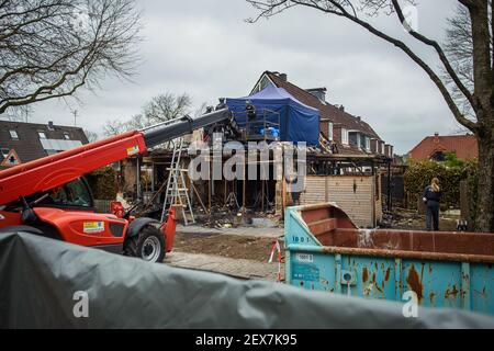 Nortorf, Germany. 04th Mar, 2021. Police personnel secure and investigate a destroyed end-of-terrace house after an explosion. Inside the house, police have found a body. Credit: Gregor Fischer/dpa/Alamy Live News Stock Photo