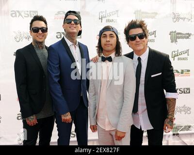 Mike Fuentes Jaime Preciado Vic Fuentes Tony Perry Pierce Veil Pose For Portrait Vans Warped Tour 2010 Seaside Park June 27 2010 Ventura California Stock Photo Alamy