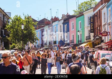 June 30, 2018: Portobello Road Market, the worlds largest antiques market located at hotting hill, london, UK, with over 1500 stalls selling every kin Stock Photo