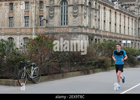 Laurent Thillaye du Boullay finishes his marathon challenge of running around the map of France using the GPS Drawing in Paris, France, on March 04, 2021. Photo by Aurore Marechal/ABACAPRESS.COM Stock Photo