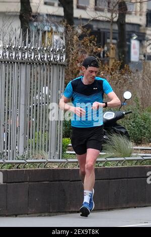 Laurent Thillaye du Boullay finishes his marathon challenge of running around the map of France using the GPS Drawing in Paris, France, on March 04, 2021. Photo by Aurore Marechal/ABACAPRESS.COM Stock Photo