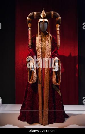 Padme Senator Robe Queen Padme Amidala Senate Gown from The Phantom Menace. Star Wars and ...