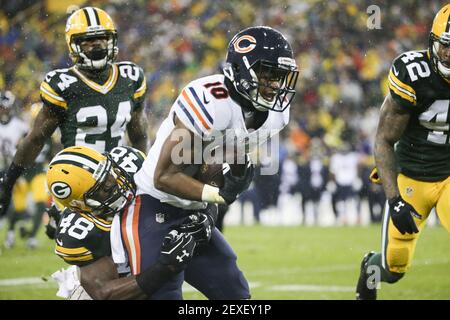 Chicago Bears linebacker Joe Thomas (45) in action during the