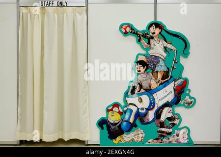 Cardboard cutout standee hi-res stock photography and images - Alamy