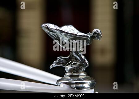 Rolls Royce Emblem on car Stock Photo