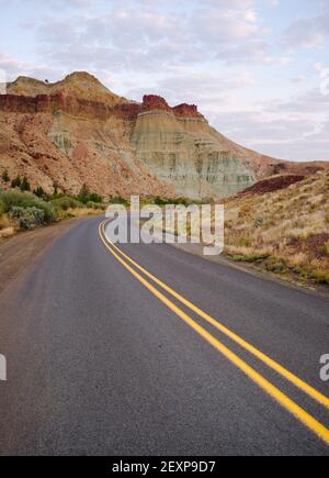 Sunrise Cathedral Rock John Day Fossil Beds Oregon Stock Photo