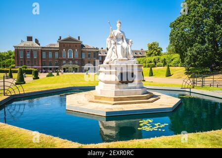 June 30, 2018: Statue of Queen Victoria near Kensington Palace in London, England, UK.  It was sculpted by Princess Louise, Duchess of Argyll and erec Stock Photo