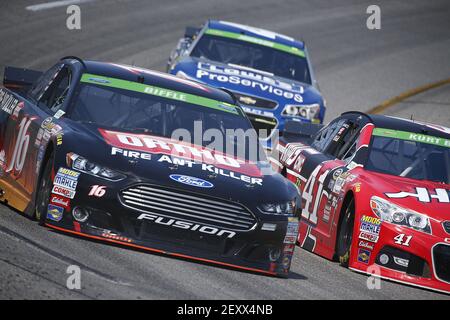 NASCAR:  Apr 24 Toyota Owners 400 Stock Photo