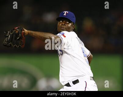 August 14, 2014: Texas Rangers Third base Adrian Beltre (29) [1597] fields  a grounder during an MLB game between the Tampa Bay Rays and the Texas  Rangers at Globe Life Park in