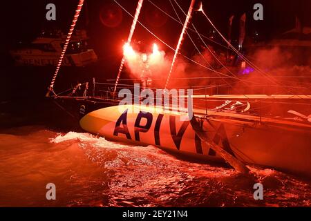 Charlie Dalin (fra) sailing on the Imoca Apivia during the arrival of the 2020-2021 Vendée Globe, 9th edition of the solo non-stop round the world yacht race, on January 27th 2021 in Les Sables-d'Olonne, France - Photo Christophe Favreau / DPPI Stock Photo