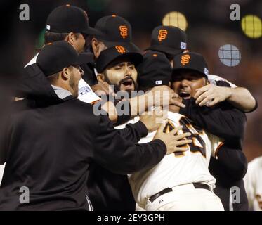 Giants, A's prepare for Bay Bridge Series, with Sergio Romo warming up