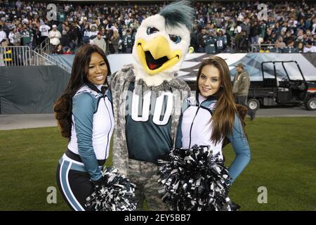 Eagles cheerleaders, Swoop surprise local team heading to