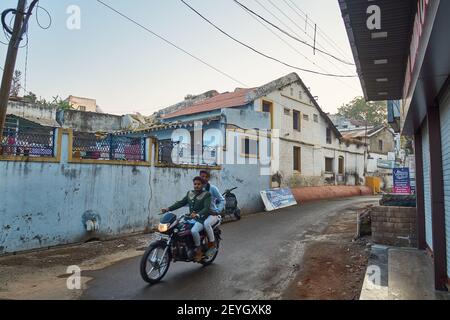 In the narrow lanes and by-lanes of Maheshwar, an old town, now famous for its temples, palace, fort and and a distinct weaving culture Stock Photo