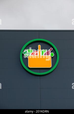 Braga, Portugal - January 18, 2020: Shopping basket logo of a Mercadona supermarket in Braga. Stock Photo