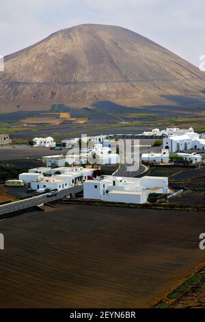 city cultivation home viticulture winery lanzarote spain la geria vine ...