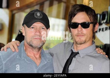 Michael Rooker Norman Reedus Gale Anne Hurd Honored On The Hollywood Walk Of Fame Hollywood California 03 10 12 Featuring Michael Rooker Norman Reedus Where California United States When 03 Oct 2012 Stock Photo Alamy