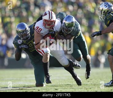 Rose Bowl: Oregon downs Wisconsin, 45-38 