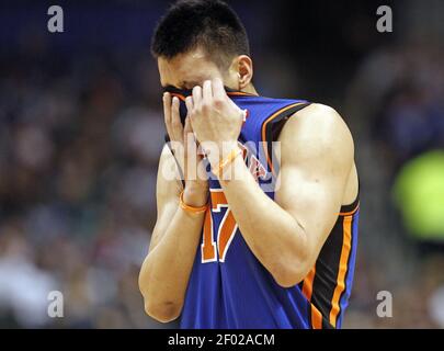 How Much is New York Knick Guard Jeremy Lin Worth?