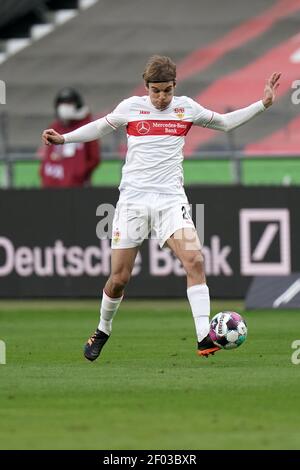 Borna Sosa VfB Stuttgart (24) enttaeuscht, Gestik, Mercedes-Benz Arena ...