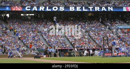 St Louis Cardinals outfielder Carlos Beltran #3 during a spring