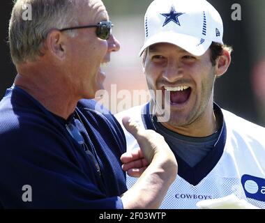 Dallas Cowboys Qb Tony Romo is all smiles during the 2010 NFL Pro Bowl held  at Sun Life Stadium. (Credit Image: © Don Montague/Southcreek  Global/ZUMApress.com Stock Photo - Alamy