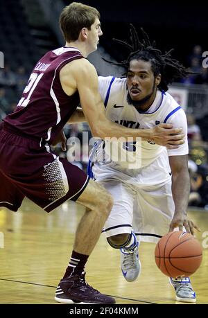 St. Louis s Jordair Jett tries to drive by Texas A M s Alex Caruso