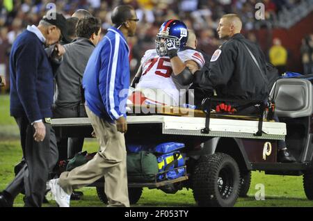 New York Giants tackle Sean Locklear (75) blocks Washington