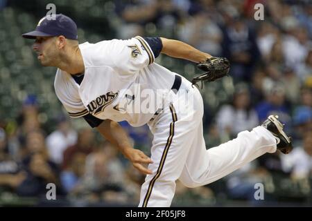 Milwaukee Brewers starting pitcher CC Sabathia throws during the first  inning of a baseball game against the Chicago Cubs Sunday, Sept. 28, 2008,  in Milwaukee. (AP Photo/Morry Gash Stock Photo - Alamy