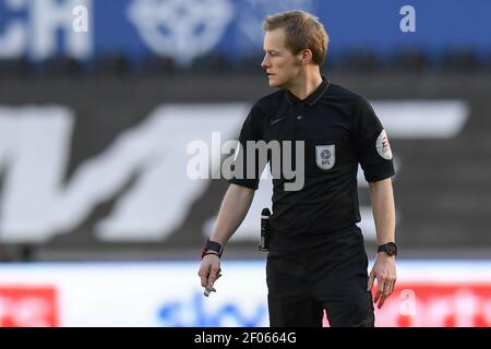 Swansea, UK. 06th Mar, 2021. referee Gavin Ward during the game in Swansea, UK on 3/6/2021. (Photo by Mike Jones/News Images/Sipa USA) Credit: Sipa USA/Alamy Live News Stock Photo