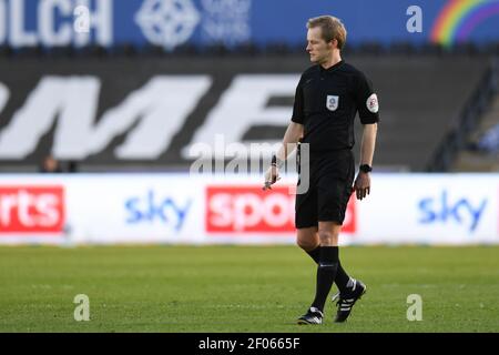 Swansea, UK. 06th Mar, 2021. referee Gavin Ward during the game in Swansea, UK on 3/6/2021. (Photo by Mike Jones/News Images/Sipa USA) Credit: Sipa USA/Alamy Live News Stock Photo